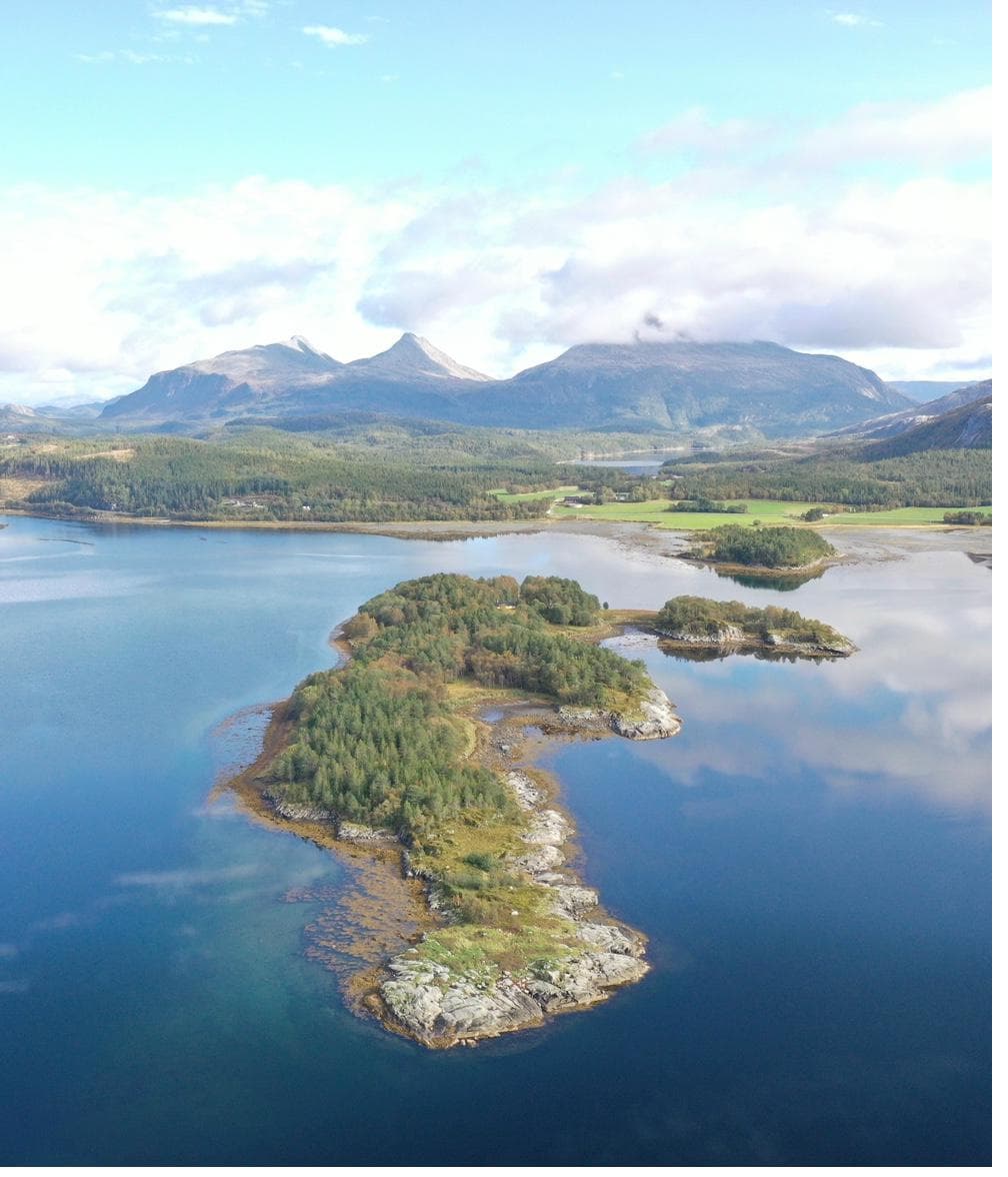 Øya sett fra luften